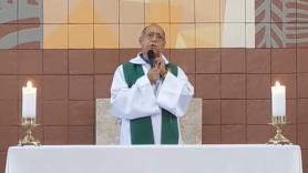 Un sacerdote desea la muerte a los católicos que no van a misa por el coronavirus