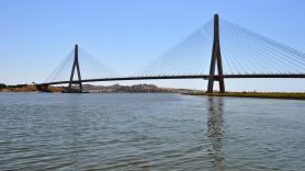 El puente internacional más corto del mundo existe y está en Extremadura