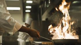 Ketty, de trabajar 12 horas al día por 900 euros a gestionar 15 cocinas en Alemania: "Solo una persona ha sido horrible conmigo"