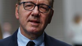 Kevin Spacey pacta con tres hombres para evitar un juicio por agresión sexual en Londres