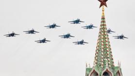 Dos aviones rusos sobrevuelan el lago de la OTAN con misiles supersónicos y la OTAN despliega sus cazas