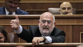 El vídeo que le dolerá a Puigdemont: un diputado de Junts vota a favor de la investidura de Feijóo