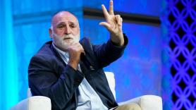 El chef José Andrés habla de la situación actual de España y pone a dos políticos como ejemplo: Aznar y Pablo Casado