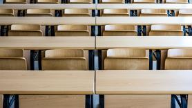 Miguel Ángel, universitario de 65 años, tras su primer examen: "Fenomenal, en el tema a desarrollar totalmente punto y coma"