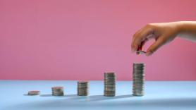 Compra acciones por valor de 1000 euros, se olvida por 30 años y cuando las revisa la cantidad de dinero le deja sin palabras