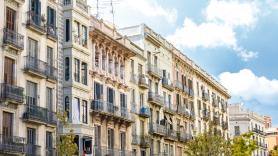 Lucía, criminóloga extremeña: "Cuando hay más pisos turísticos y menos residentes estables, la red de vigilancia natural del barrio pierde estabilidad"