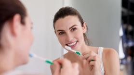 David Callejo, médico: "Cambia siempre el cepillo de dientes tras una gastroenteritis"