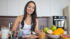 Ana Luzón, técnica en nutrición: "No desayunar porque no tienes hambre no es lo mismo que el ayuno intermitente"