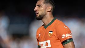 El futbolista Rafa Mir, condenado a 8 años y medio de prisión por agresión sexual y lesiones