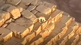 Graba desde su parapente algo insólito en la gran pirámide de Egipto