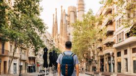 Carlos Lavilla, experto en viajes, apunta los planes turísticos que nunca recomienda: "Tampoco se puede llamar crucero a cualquier cosa"