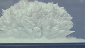 Una filmación sin cortes muestra la devastación de una explosión nuclear submarina
