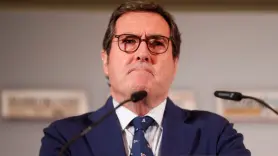 La patronal baja las expectativas de los sindicatos al proponer una subida del salario mínimo del 1,5% para 2026