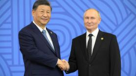 Rusia decide ayudar a uno de sus aliados a superar a Estados Unidos en la carrera por la energía nuclear