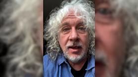 Uno de los protagonistas de la chirigota negacionista de Cádiz pide perdón y critica a sus compañeros