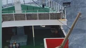 La imagen que muestra el peligro al que se exponen los pescadores: "Y luego dicen que el pescado es caro"