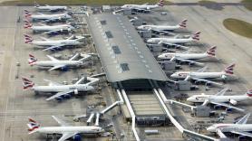 La patronal europea de aerolíneas lanza el aviso: "Si el estrecho de Ormuz no se reabre en tres semanas la escasez de combustible para aviones será una realidad en la UE"