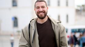 Preguntan al actor Raúl Tejón si interpretaría a Julio Iglesias y su respuesta no se la esperaba nadie