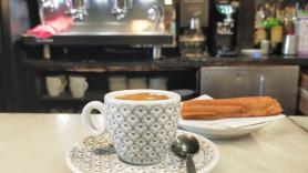 Le cobran 20 céntimos de más por el café y el concepto trae cola