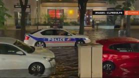 Varias calles de París se inundan y la policía decide poner esta banda sonora en sus altavoces