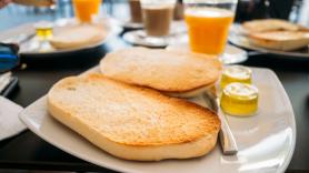 Ana Luzón, técnica en nutrición: "El desayuno perfecto puede llevar o no tostadas, lo importante es con qué las acompañamos y qué papel tiene dentro del conjunto"