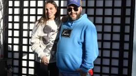 Kiko Rivera reacciona cabreado a una lona publicitaria protagonizada por su exmujer Irene Rosales