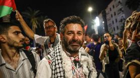 Albares confirma que el activista español Saif Abukeshek de la flotilla a Gaza "vuela ya libre hacia España"