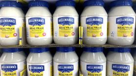 Mónica Hacha, nutricionista: la mayonesa de bote puede ser "un alimento superprocesado" si lleva almidones añadidos pero muy pocos saben leer la etiqueta