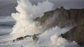 Un satélite tropieza sin querer con una ola gigante y el encuentro revela el poder de las olas extremas a la ciencia