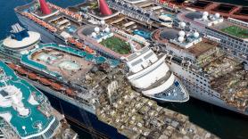 Se preguntan dónde acabaron muchos cruceros del mundo tras el COVID y dan con el 'cementerio de cruceros'