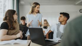 Un profesor señala que ya no tienen autoridad en el aula por dos concretas razones: la última le duele en el alma