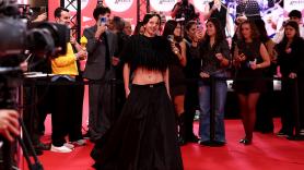 Lo que le gritan de fondo a Rosalía antes de entrar a vestuario está arrasando: los 'me gusta' se cuentan por miles