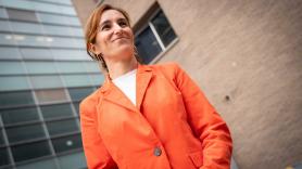 ¿Ayuso o González Amador para unas cañas? Mónica García responde al test rápido de 'El Huff'