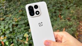 OnePlus se reinventa con el OnePlus 15: diseño minimalista, una de las pantallas más fluidas y motor propio de imagen