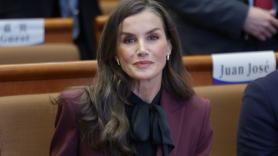 La reina Letizia, testigo del furor en China por el español y una canción de Rosalía tiene mucho que ver