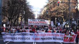 Eli, jubilada de 75 años con una pensión de 840 euros: "A puro huevo estamos. Tienes que pagar la luz, el agua, el gas, las basuras"