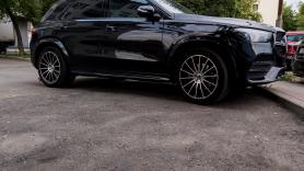 Un conductor se gasta más de 100.000 euros en un Mercedes de lujo y el sustazo llega al comprobar los frenos