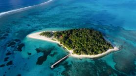 Un agente inmobiliario revoluciona el sector: "Por el precio de un coche pequeño puedo venderte una isla"