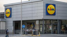 Va al Lidl, compra una manta de 5,99 euros y al llegar a casa se da cuenta que no es lo que creía: ha llegado a crear una necesidad