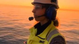 Amalia (29) trabaja en una plataforma petrolífera, tiene un sueldo de seis cifras y 250 días libres al año