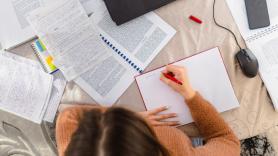 Alba, estudiante de Medicina: "He estudiado nueve horas y 20 minutos. Es que me lo paso bien"