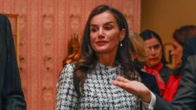 El conjunto solidario con el que Letizia vuelve a dejar claro su apoyo a las víctimas de explotación sexual