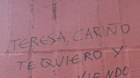 El mensaje que le han dejado a una tal Teresa en el barrio de Triana de Sevilla es, sencillamente, una genialidad