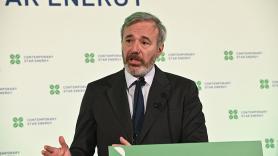 Azcón se da una semana para convocar elecciones en Aragón