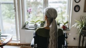 Sylvie, jubilada de 75 años, consigue 50.000 euros vendiendo su casa sin tener que mudarse: "Mi pensión me permite llevar una vida normal, pero sin lujos"