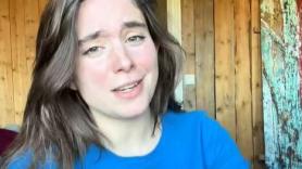 Candela Antón, de actriz en 'Merlí' a antropóloga viral por sus reflexiones sobre el mito del esfuerzo: "Lo brillante es que te hacen creer que estas ideas son tuyas"