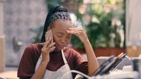 Los clientes pagan 1.000 euros por la cuenta, humillan a la camarera y el chef acaba dándole todo el dinero