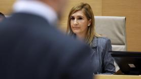 Salomé Pradas se niega a responder en el Congreso dos semanas después de hablar en televisión