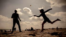 Multan con 3.000 euros a los que jueguen a las palas y a la pelota en este pueblo de Mallorca "si molestan"