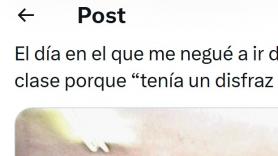 Visita a su antigua profesora de Primaria y el regalo que le hace ella es mil veces mejor que un sobresaliente